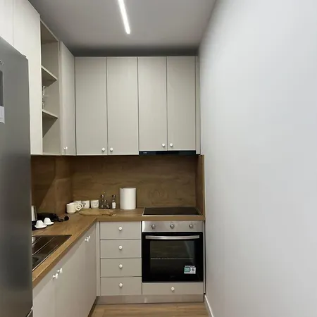 3m Luxury Golem (Tirana)